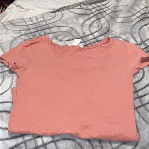 Fitted peach H&M shirt
